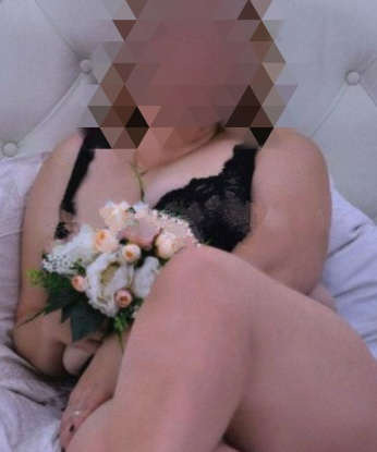 Чувственная и опытная брюнетка ждет тебя для незабываемых встреч. Обещаю море наслаждения и страсти. Фото подтверждено! 4291, 41 год